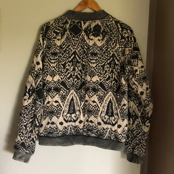 Super cool Free People bomber jacket - Picture 5 of 7
